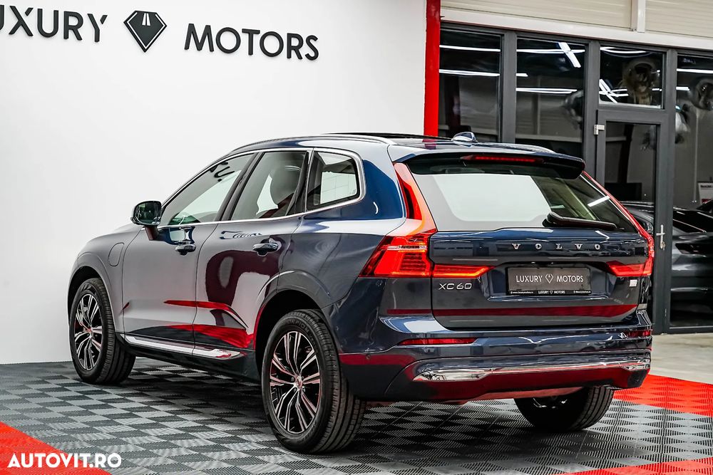 Volvo XC 60 Recharge T6 Twin Engine eAWD Inscription Expression - 9