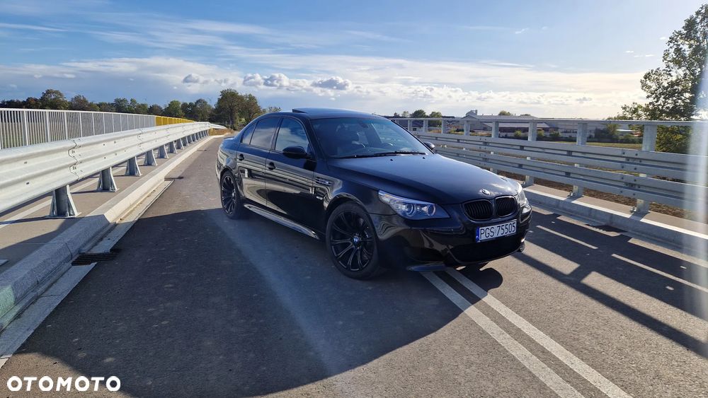 BMW M5 Standard - 3
