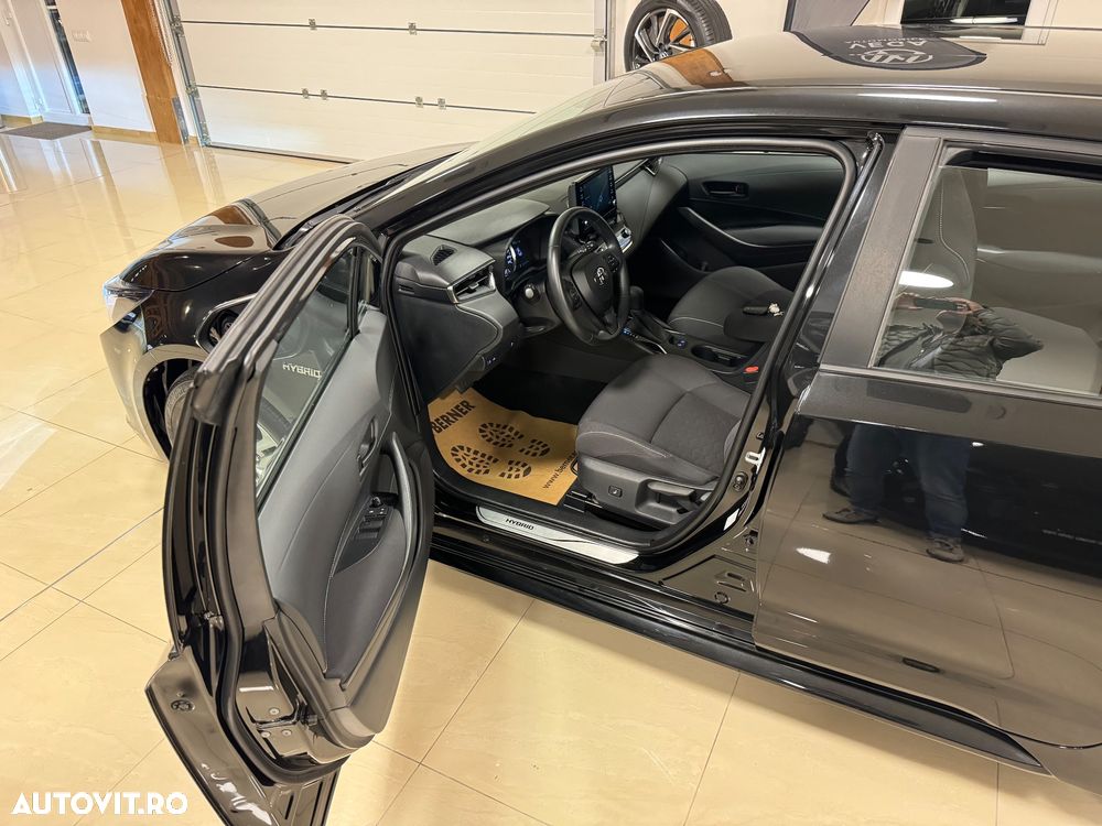 Toyota Corolla 1.8 Hybrid Comfort - 6