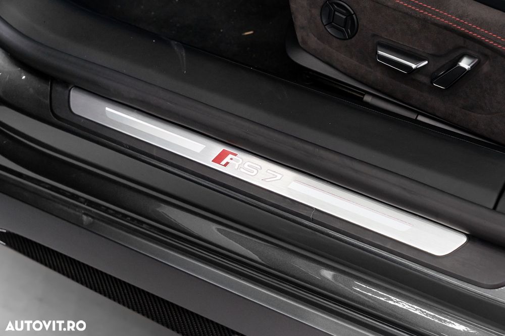 Audi RS7 4.0 TFSI quattro Tiptronic - 31