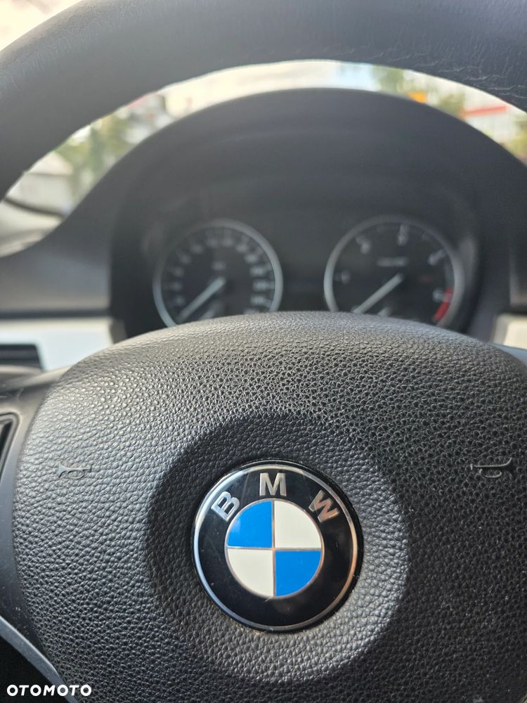 BMW Seria 3 - 8