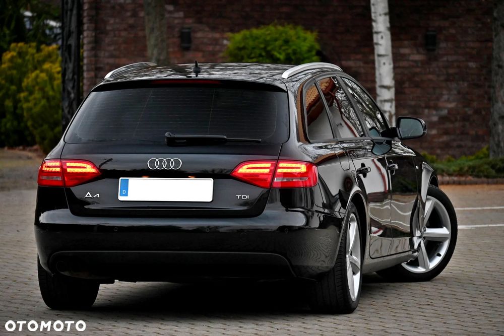 Audi A4 Avant 2.0 TDI DPF S line Sportpaket - 14