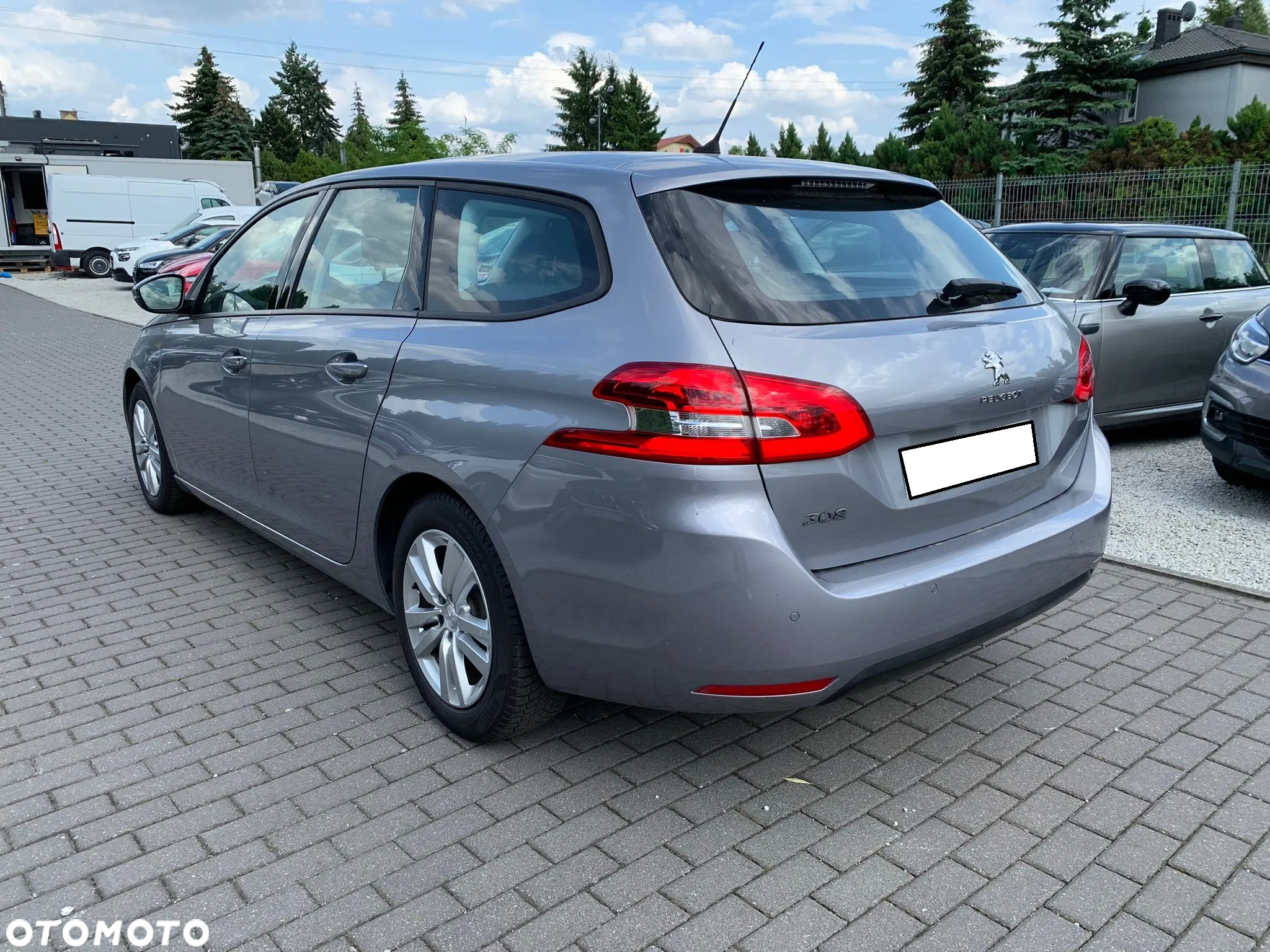 Peugeot 308 1.2 PureTech Business Line S&S - 4
