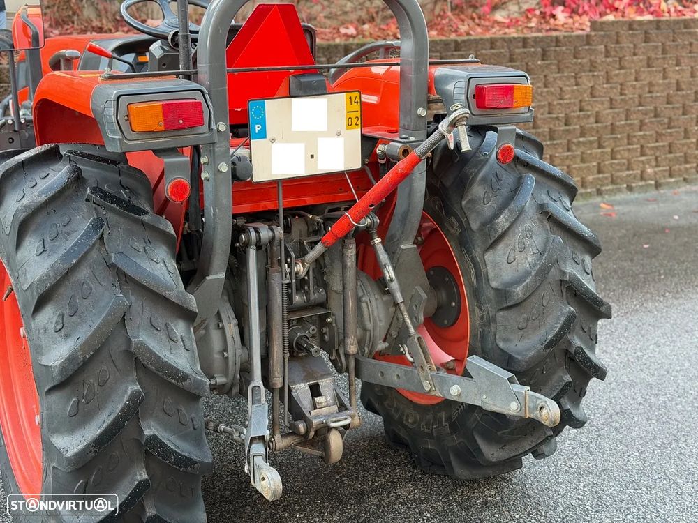 Kubota L4240 4RM - 6