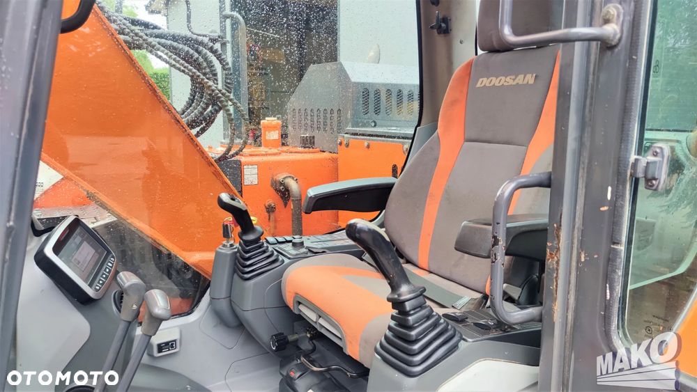 Doosan DX140LCR-5 - 11