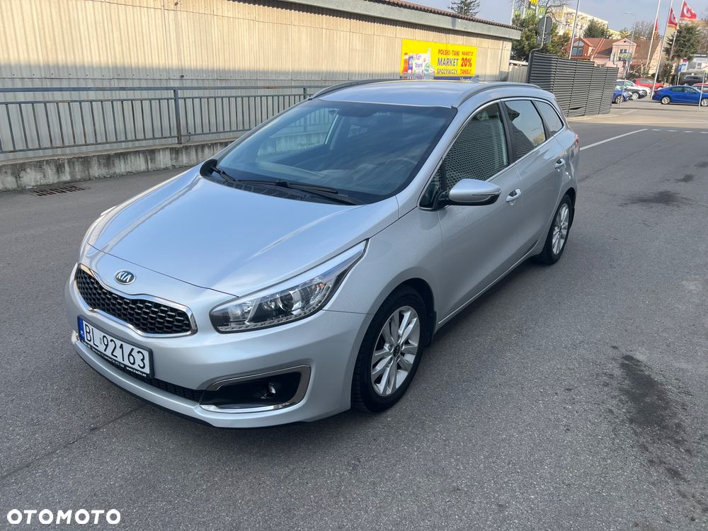 Kia Ceed 1.6 GDI DCT Platinum Edition - 3