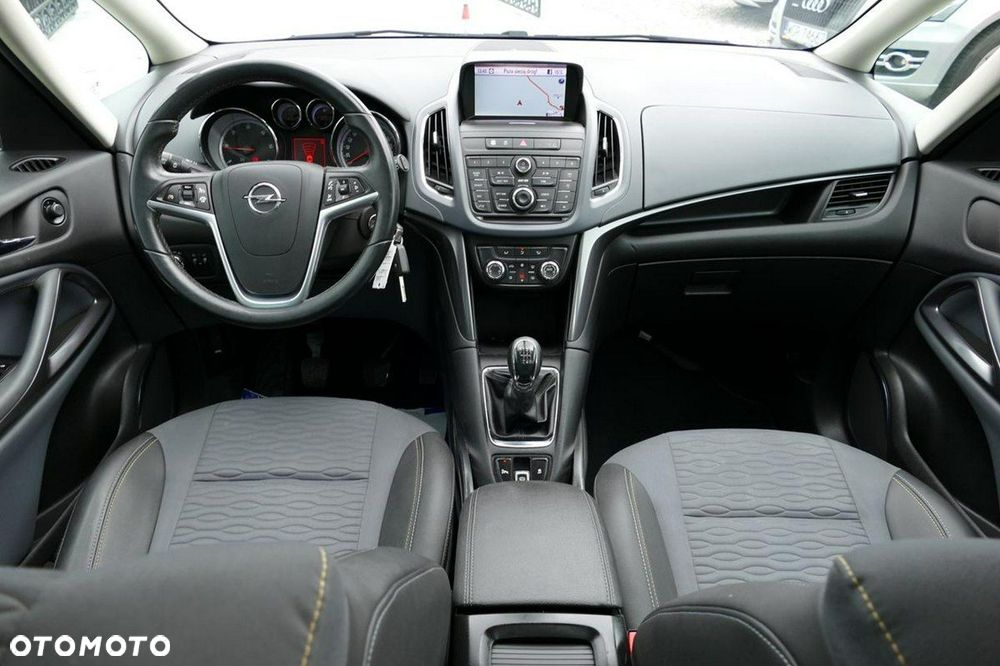 Opel Zafira - 28