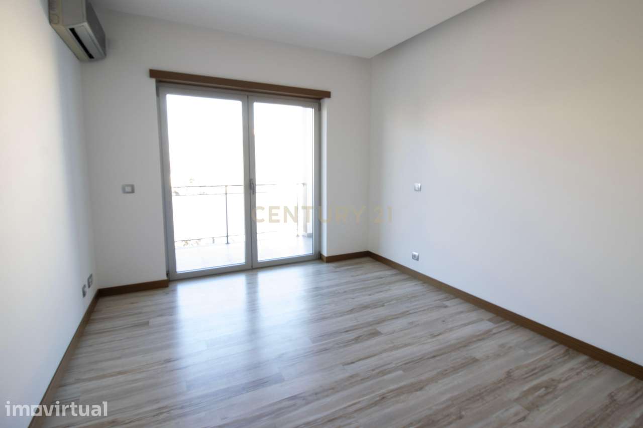 Apartamento  T3 para Arrendar - Aldeamento Santa Clara - Leiria - Grande imagem: 5/13