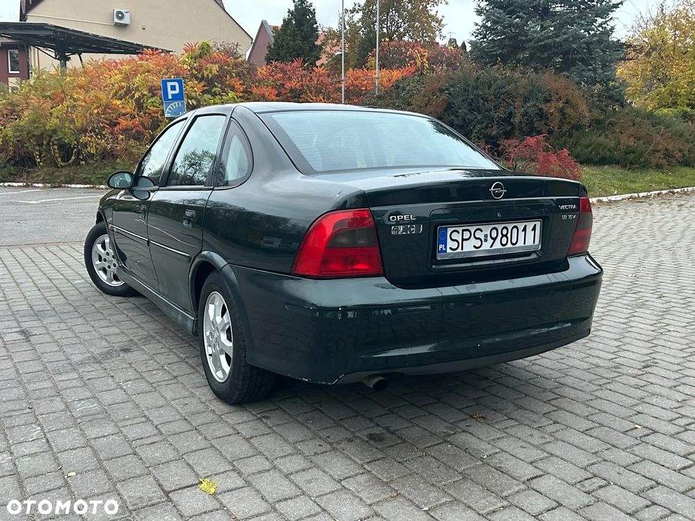 Opel Vectra 1999 photo 2