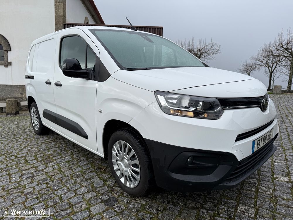 Toyota Proace City / 1.5D 100CV D4D - 3