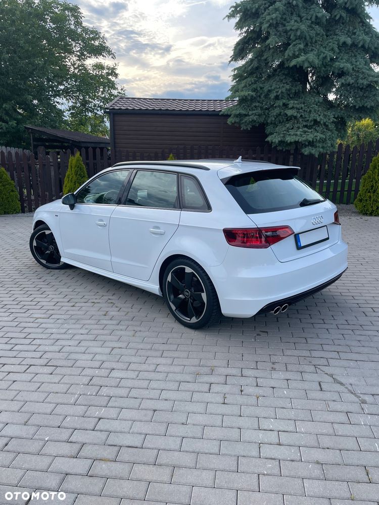 Audi A3 Sportback - 16