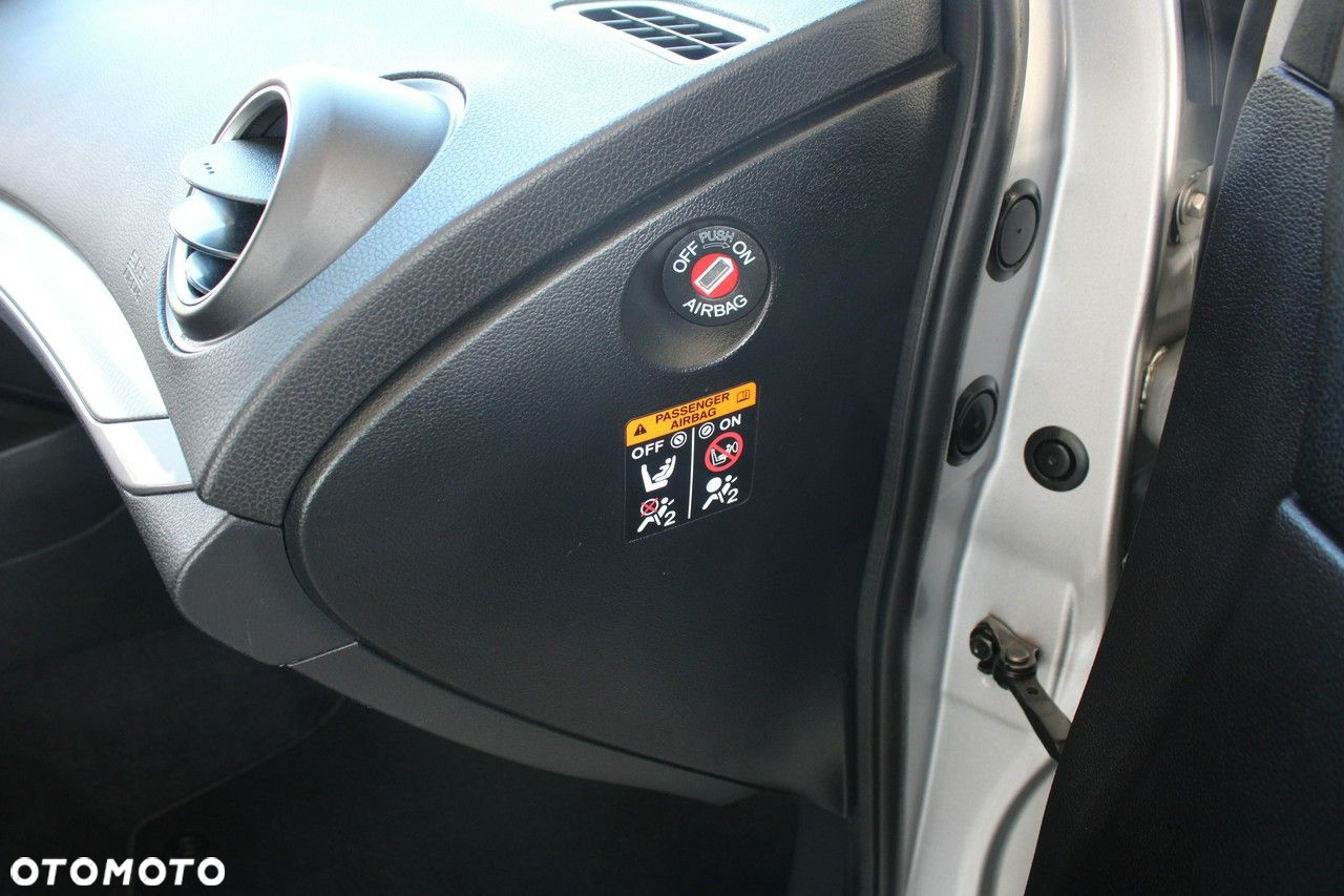 Honda Civic 1.8 Elegance - 26