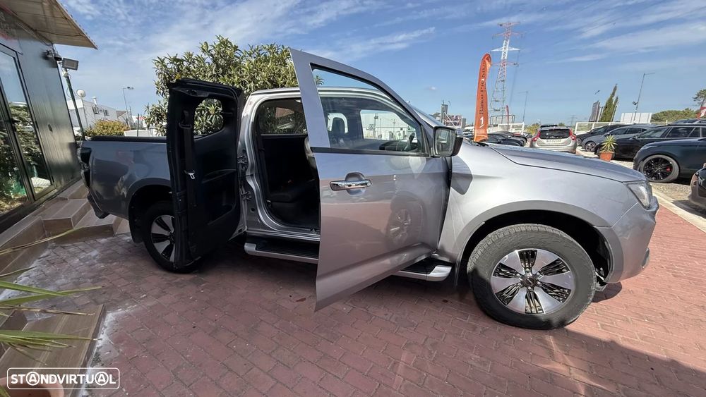 Isuzu D-Max Space Cab 4WD L - 28