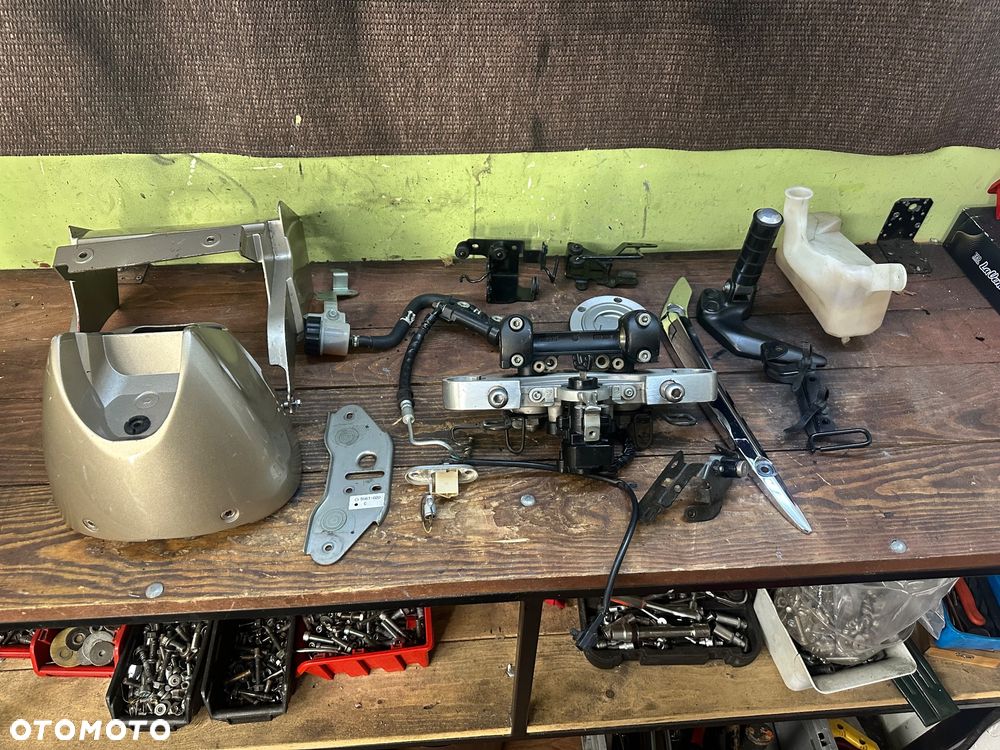 Części Yamaha xvs 1300 midnightstar korek lampa podnózek stacyjka