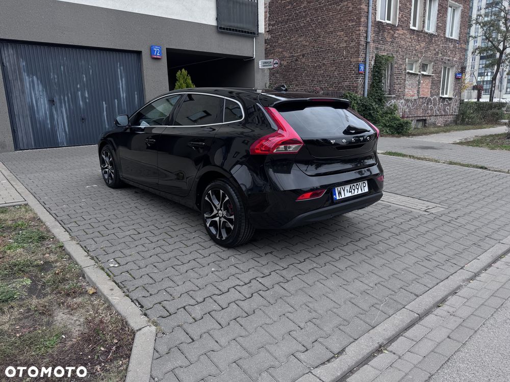 Volvo V40 2015 photo 3