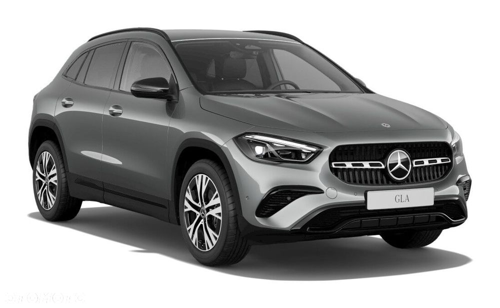 Mercedes-Benz GLA - 15