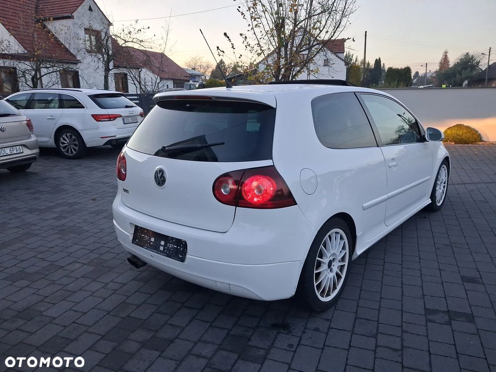 Volkswagen Golf 2.0 GTI - 3