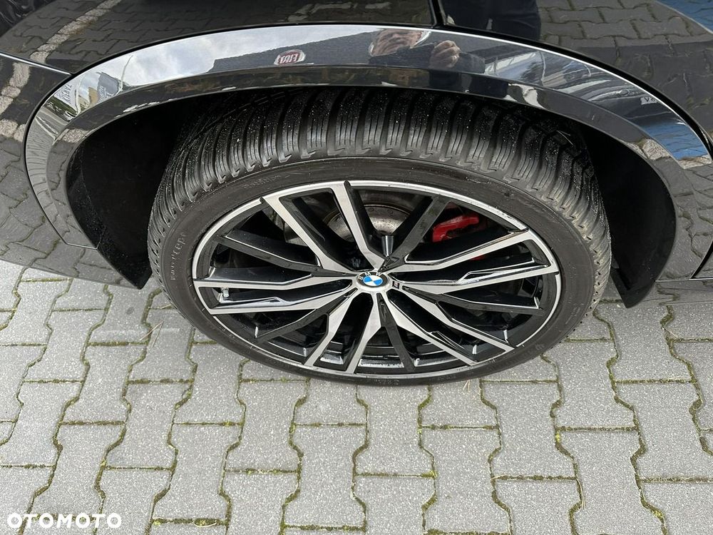 BMW X5 xDrive30d mHEV - 37