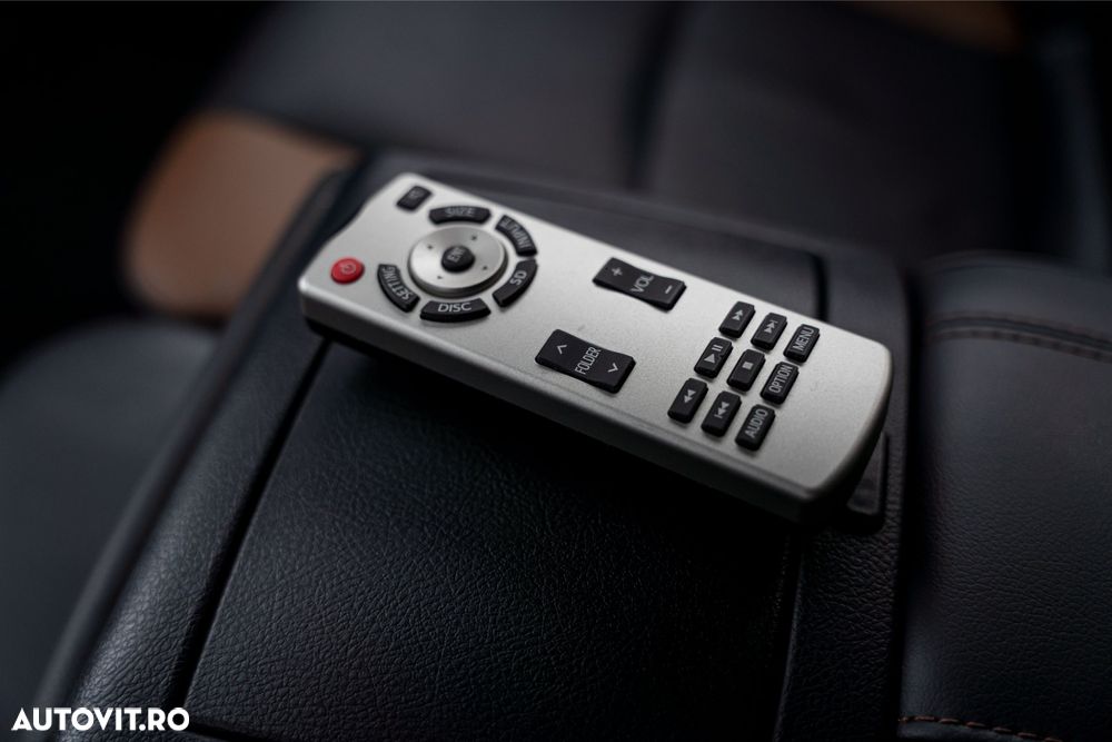 Toyota Land Cruiser 2.8l D-4D 204 CP A/T 7 locuri Luxury AVS Black - 37