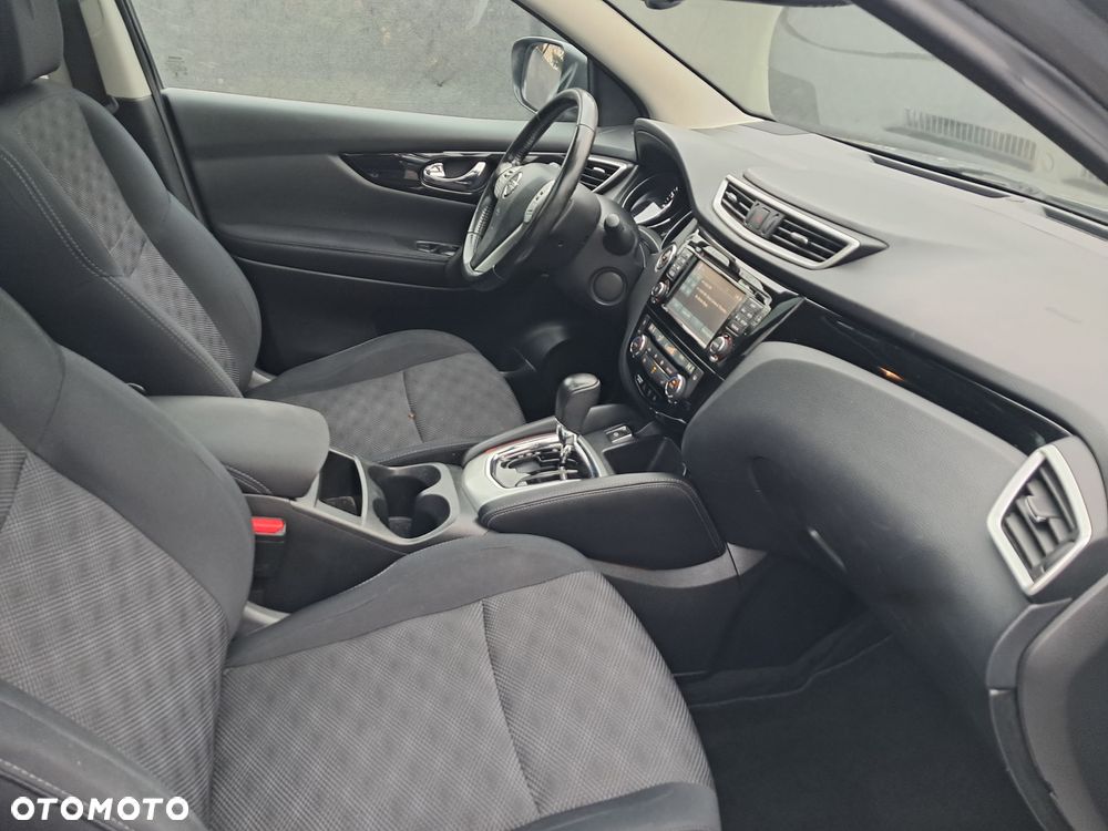 Nissan Qashqai - 10