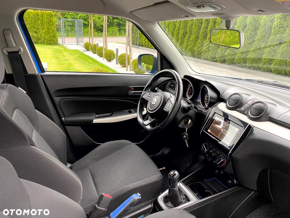 Suzuki Swift - 12