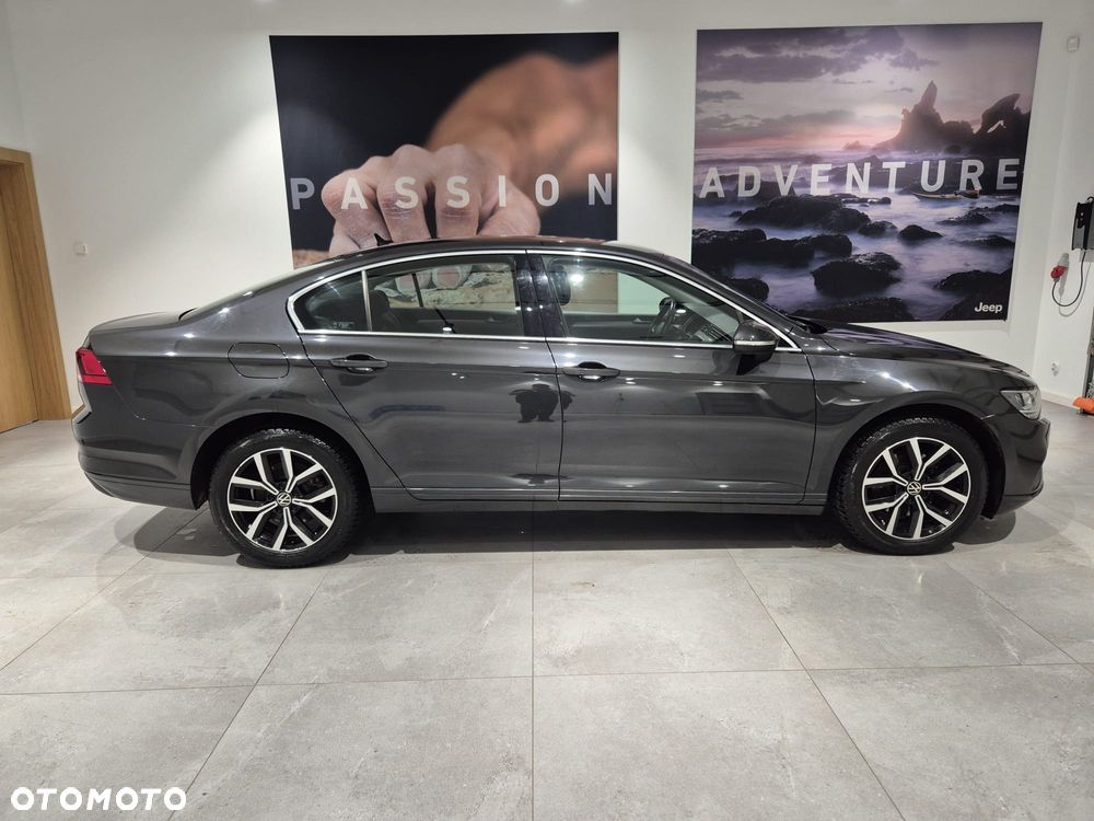 Volkswagen Passat 2.0 TDI EVO Business DSG - 4