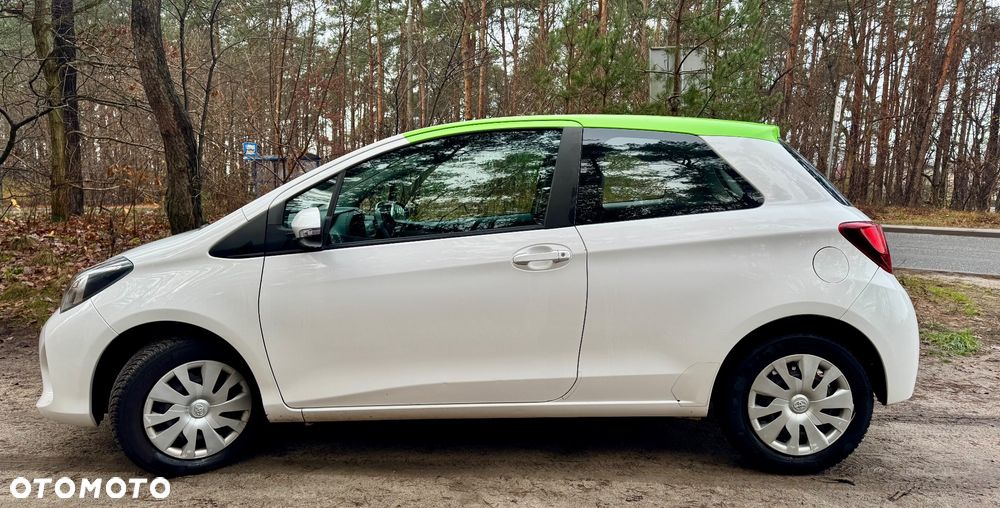 Toyota Yaris 1.0 Life EU6 - 6