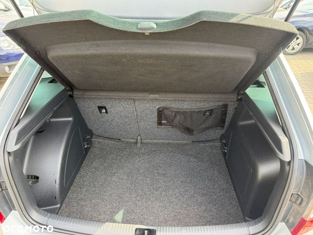 Skoda RAPID - 33
