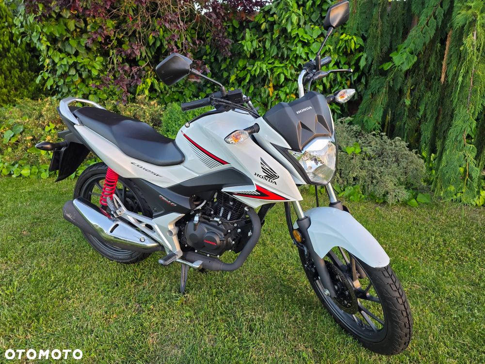 Honda CB - 1