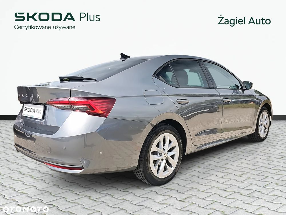Skoda Octavia 1.5 TSI mHEV Selection DSG - 5