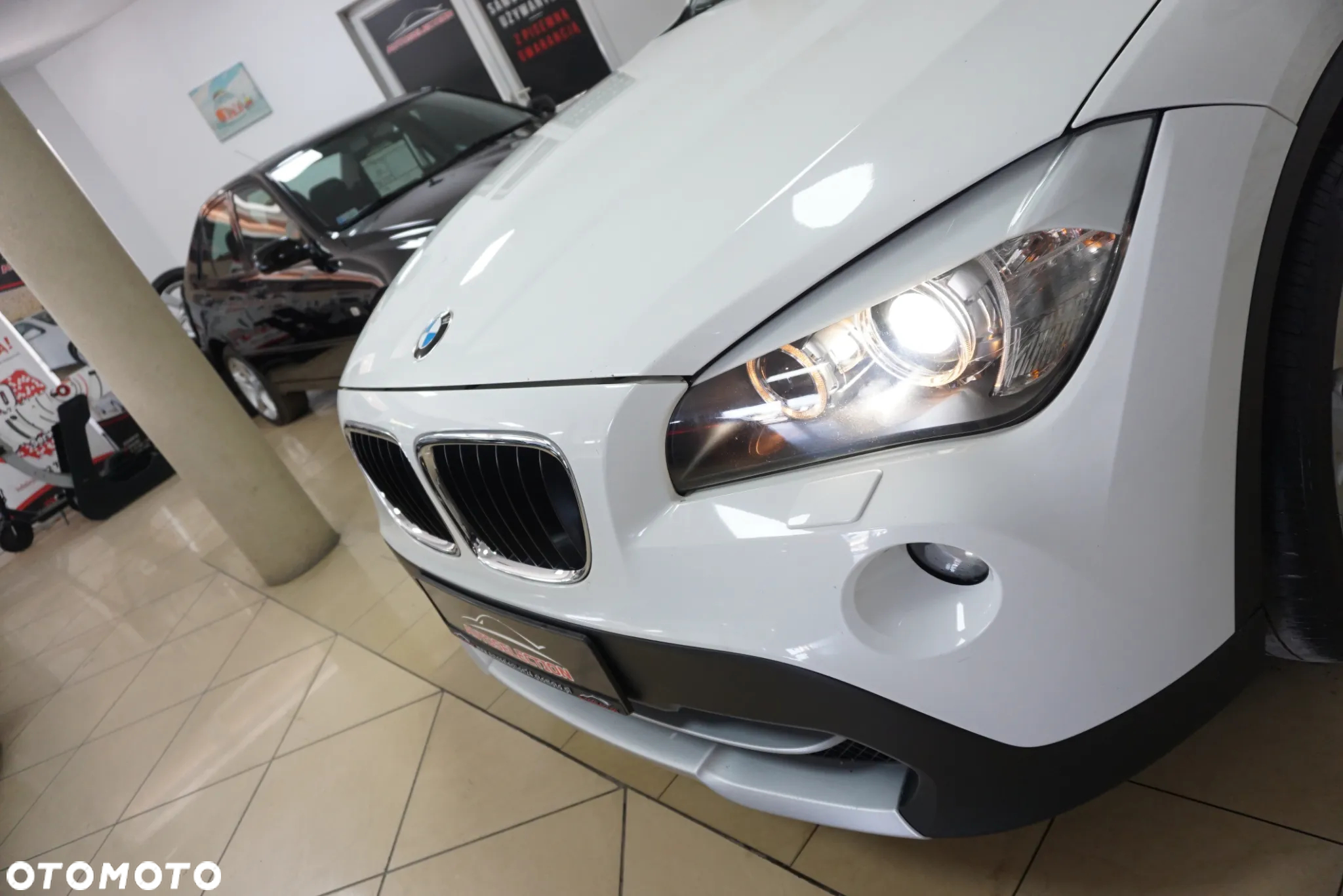 BMW X1 xDrive20d - 16