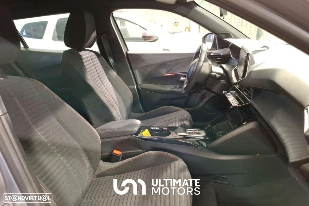 Peugeot e-2008 50 kWh Active Pack - 3