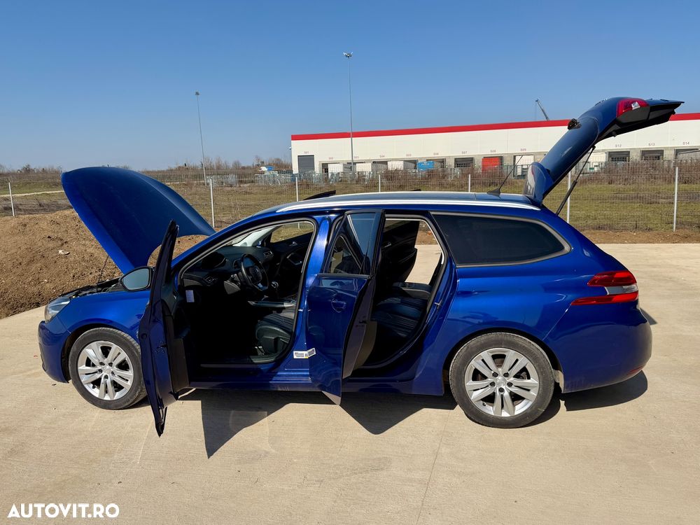 Peugeot 308 PureTech 130 GPF Stop & Start Allure Pack - 31