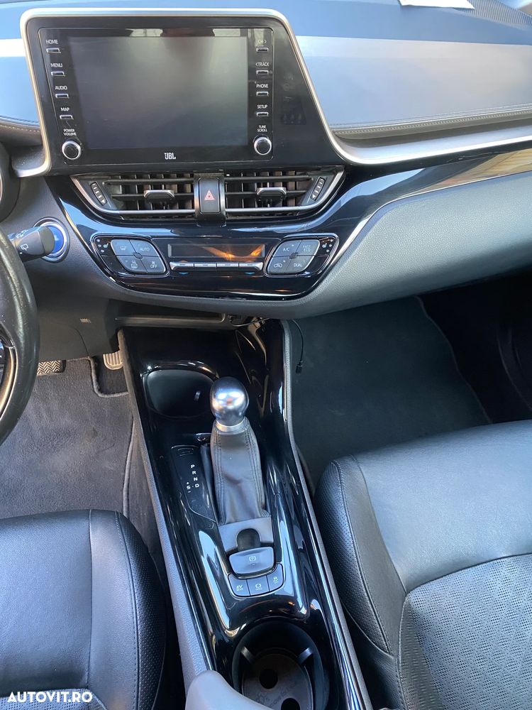 Toyota C-HR - 8