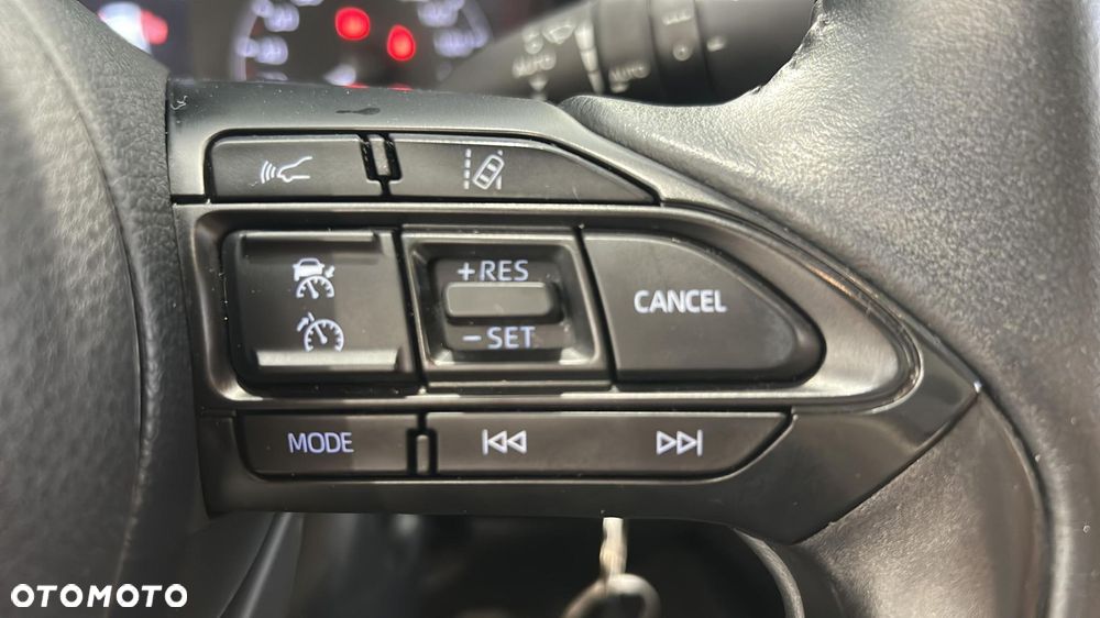 Toyota Yaris - 23