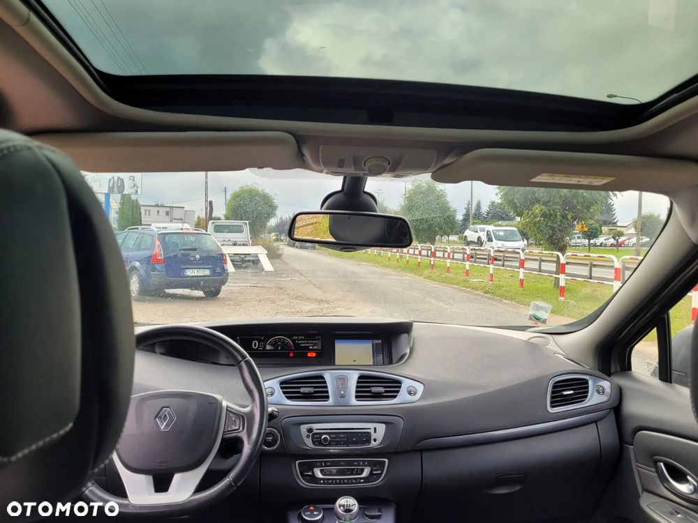 Renault Scenic ENERGY TCe 130 S&S Xmod Bose Edition - 21