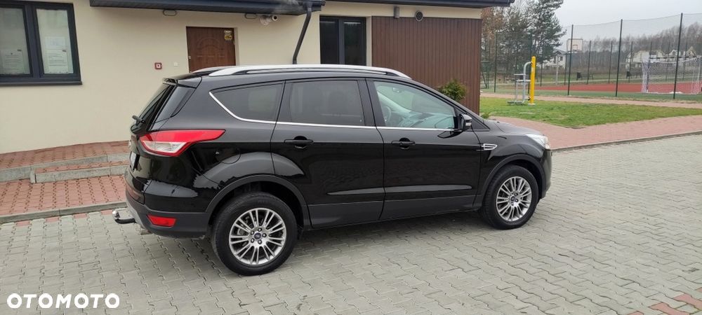 Ford Kuga 2.0 TDCi 2x4 Titanium - 15