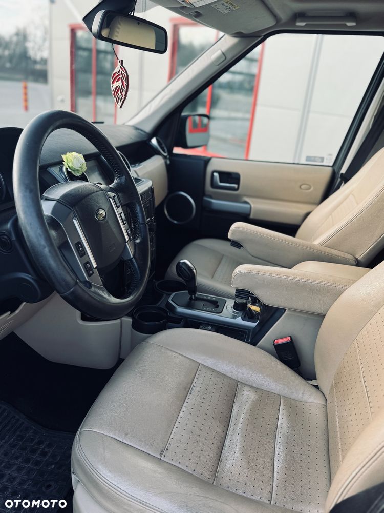 Land Rover Discovery 2.7D V6 HSE - 8