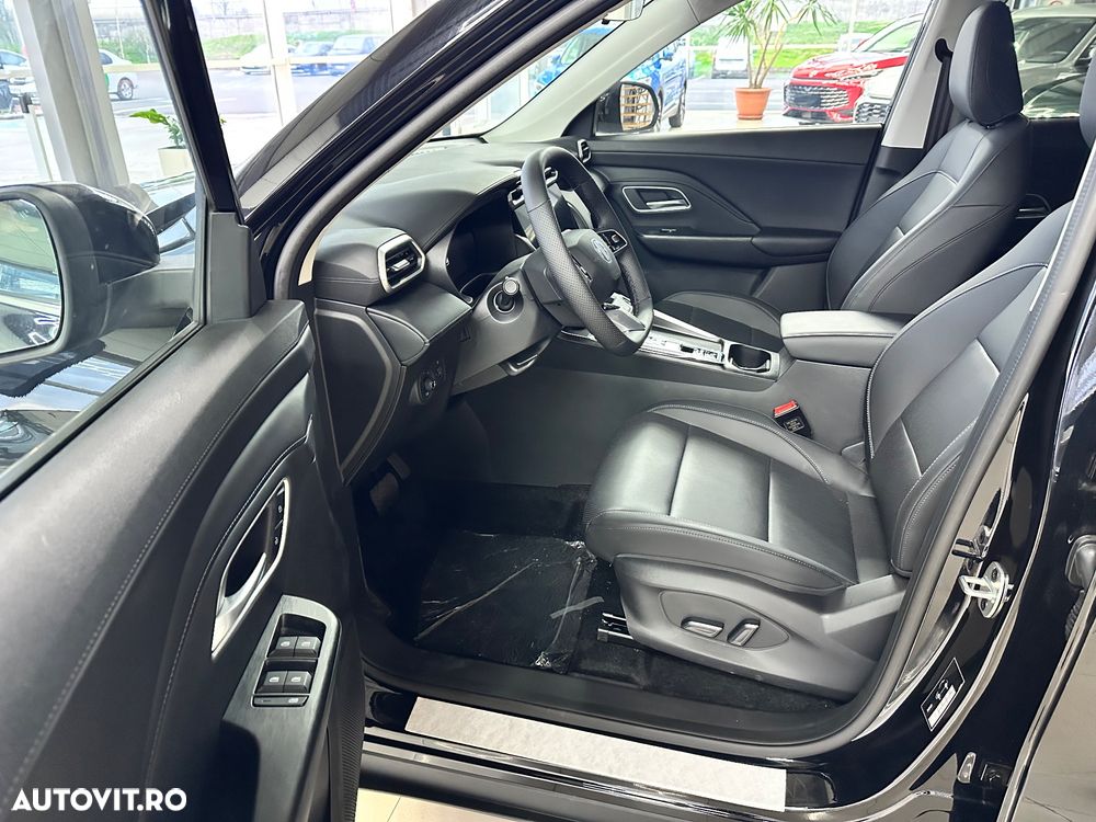 MG ZS HEV 1.5 GSI AT Exclusive - 11