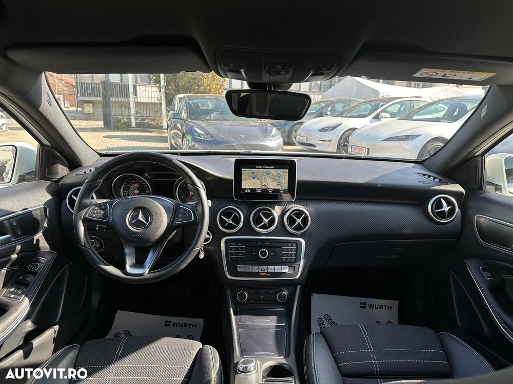 Mercedes-Benz A 180 7G-DCT Urban - 14