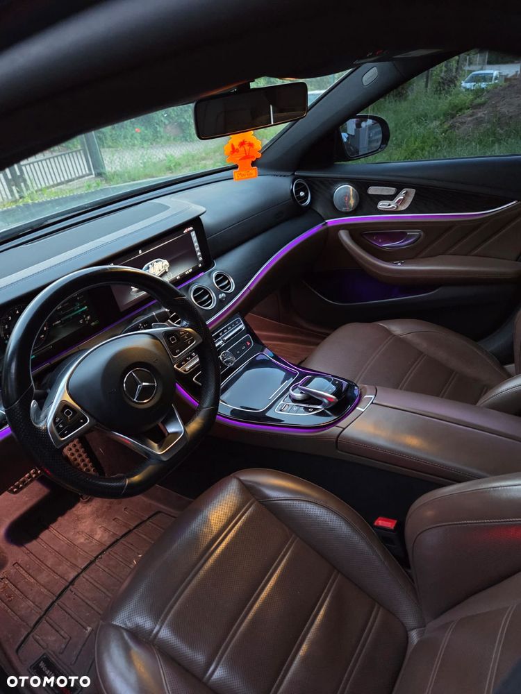 Mercedes-Benz Klasa E 43 AMG 4Matic 9G-TRONIC - 9
