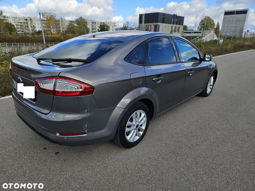 Ford Mondeo - 7