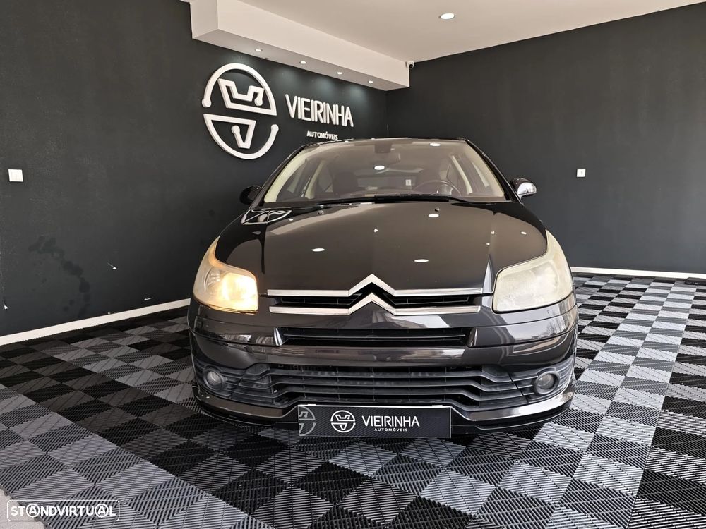 Citroën C4 1.6 HDi 110 VTR Pack - 6