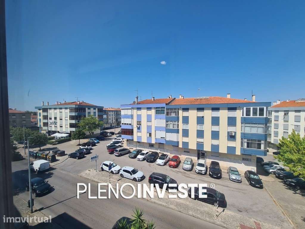 T4 totalmente remodelado na Amora - Grande imagem: 4/41