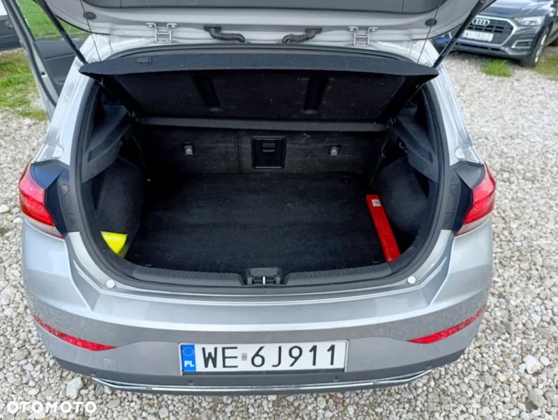 Hyundai i30 1.5 DPI Smart - 18