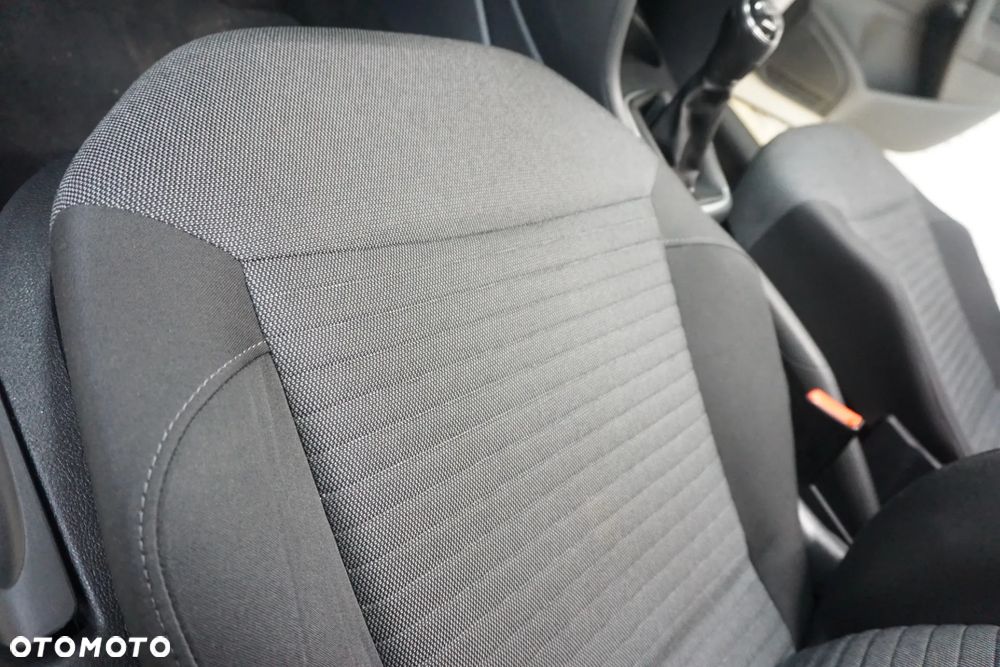 Volkswagen Polo 1.6 TDI Comfortline - 23