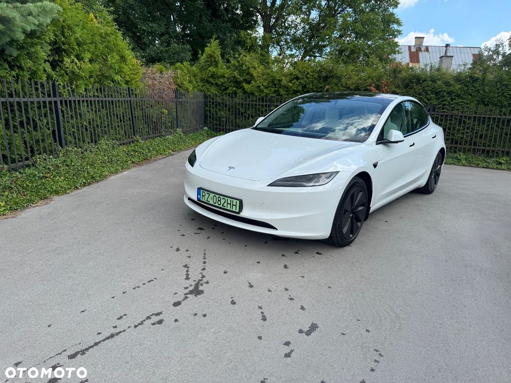 Tesla Model 3 Long Range AWD Premium - 2