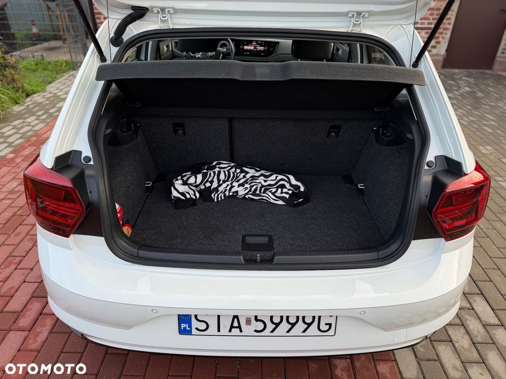 Volkswagen Polo 1.6 TDI SCR Trendline - 16