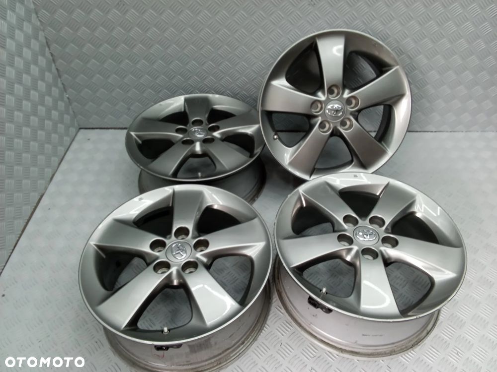 Felgi Toyota Auris Corolla Avenssis III Rav4 7Jx17 et50 5x114,3 - 1
