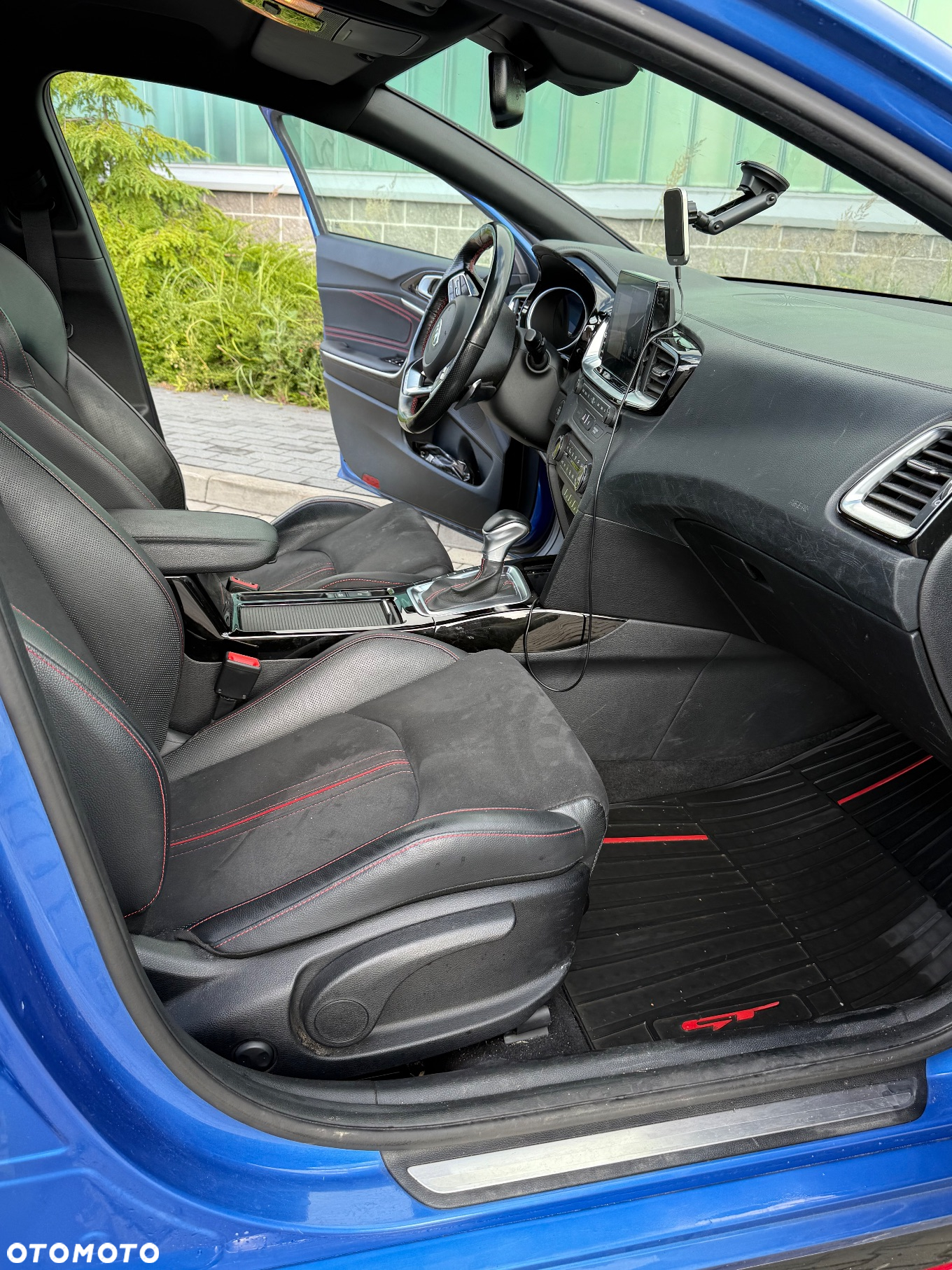 Kia ProCeed 1.6 T-GDI GT DCT - 17